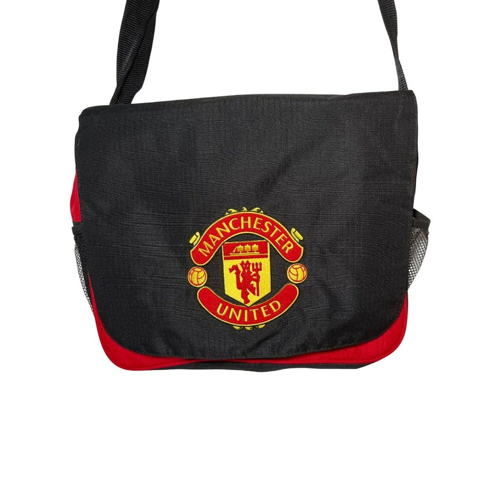 Manchester United F.C. Messenger Red & Black‎ Shoulder Bag With Embroidered Logo